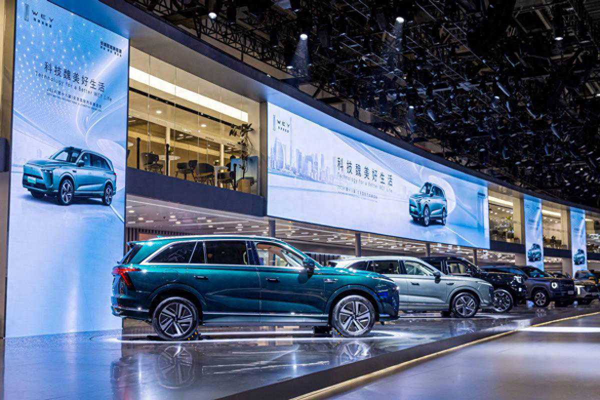科技魏美好生活 魏牌新能源携蓝山智驾版亮相北京车展
