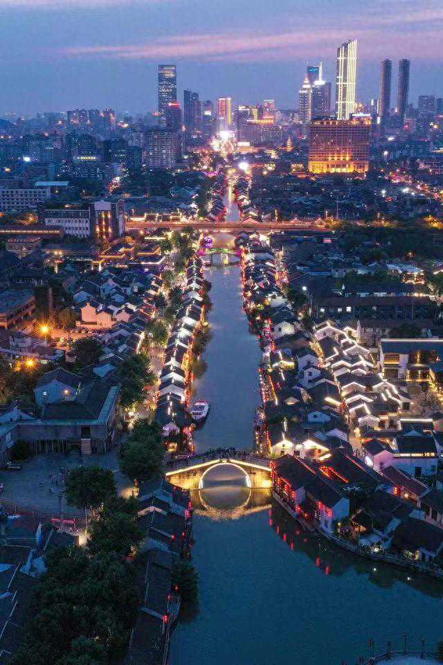 江苏：持续多地多云天气，温度逐步上升