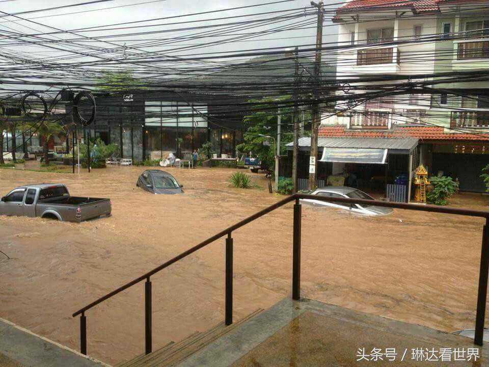 在泰国苏梅岛遭遇大暴雨，差点回不去家