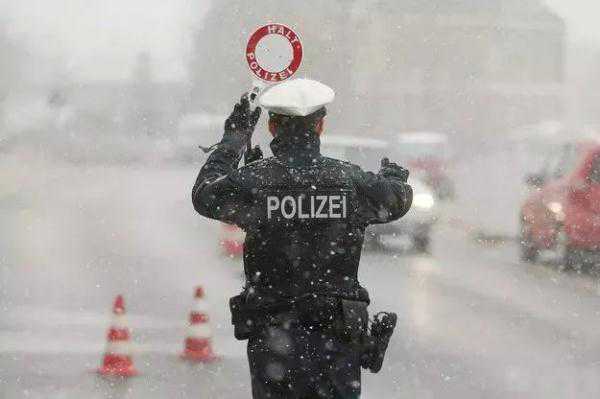 一周气温差40℃？欧洲才别高温又遇极寒降雪