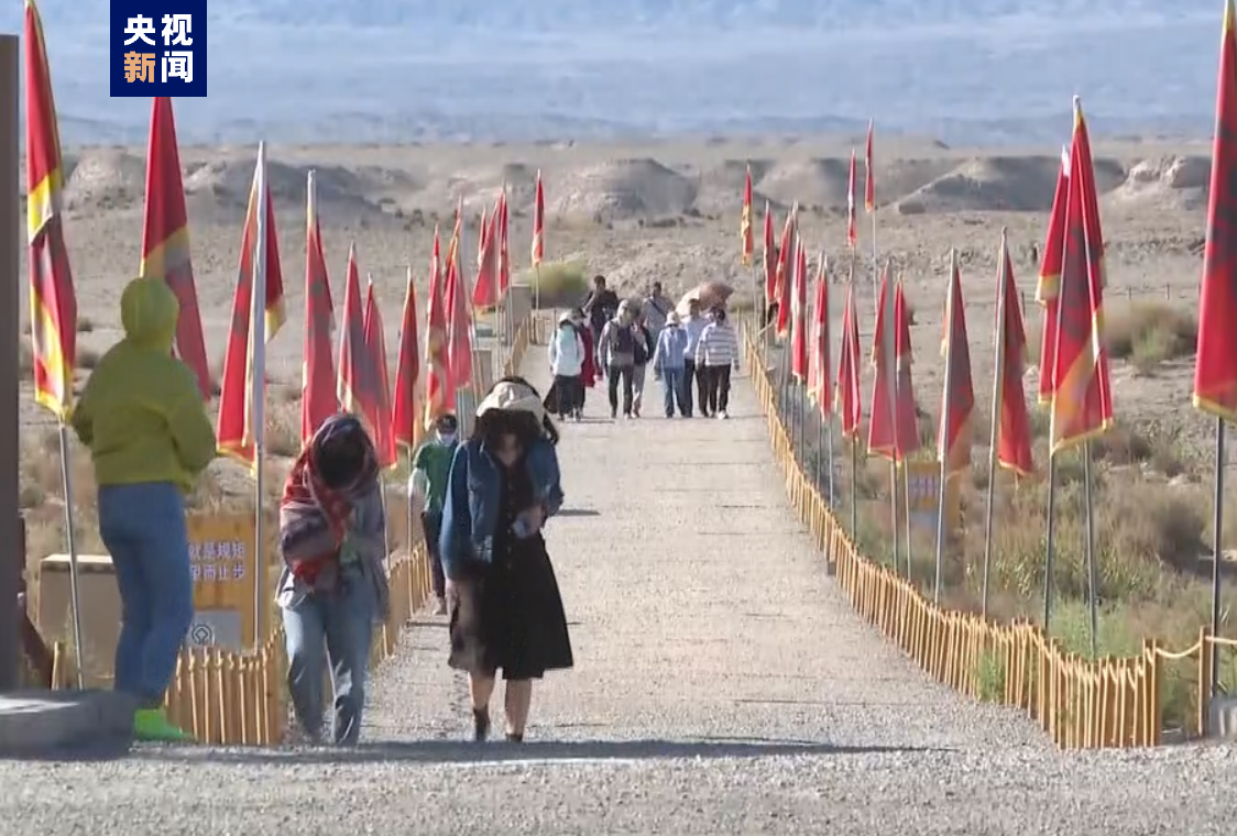 局地气温达42℃以上 甘肃河西五市高温天气持续