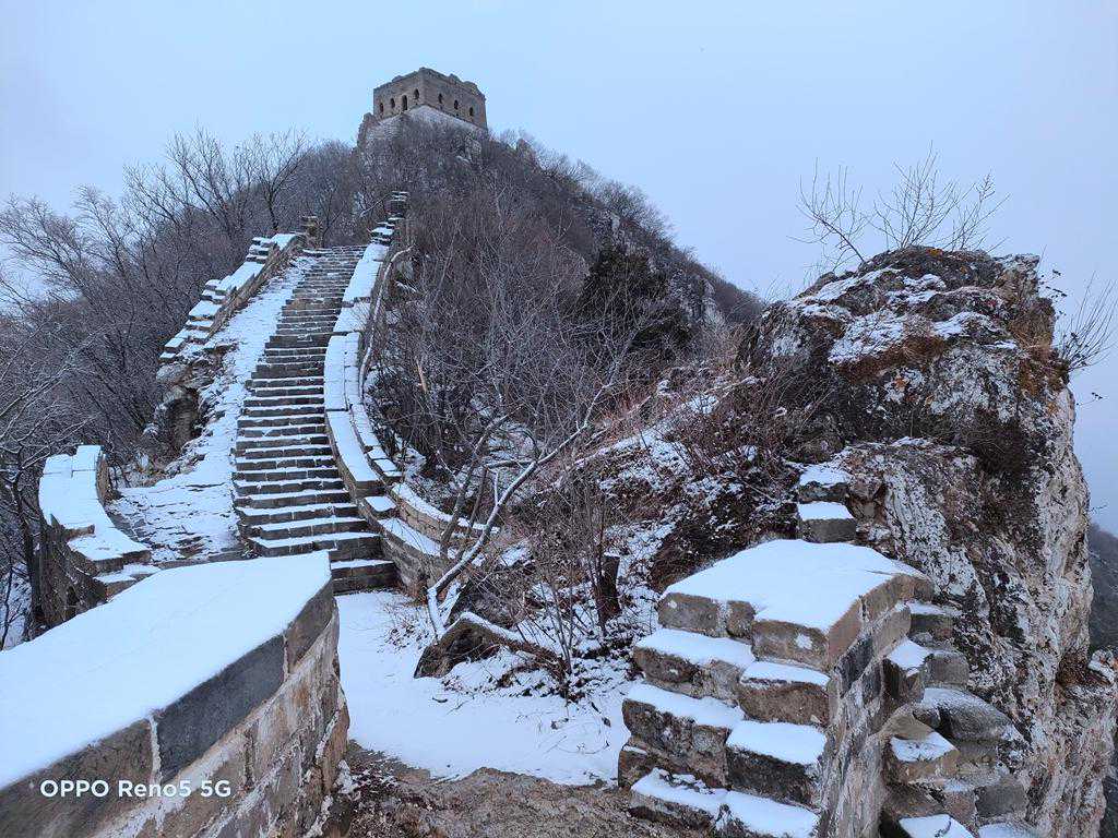 ​怀柔多地迎降雪，部分山区已成“林海雪原”