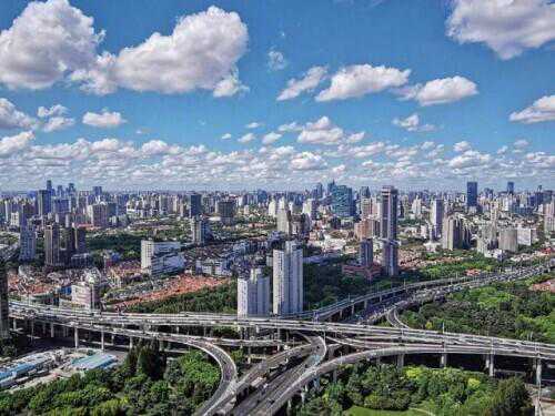 台风“桑达”生成，上海“水晶天”刷屏！双休日有风有雨，网友期待……