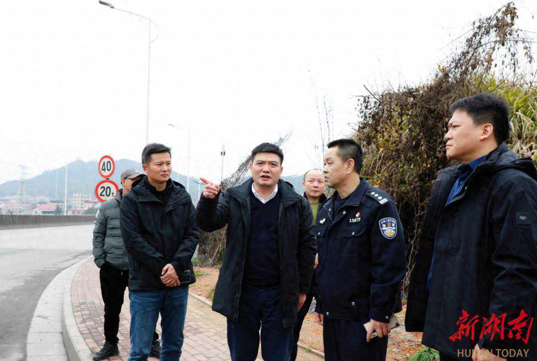 刘志刚：打一场防范冰冻雨雪天气“主动仗”