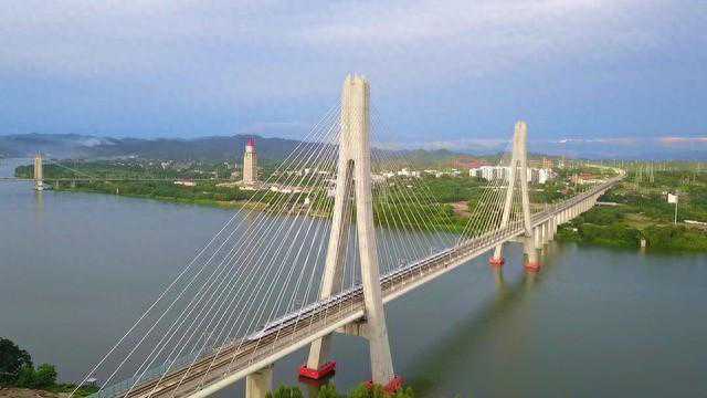 【赣州最新天气预报】江西赣州2023年11月30号星期四