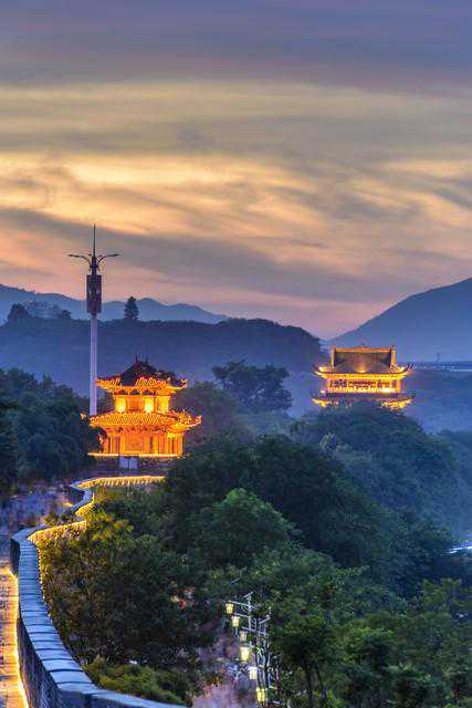 【赣州最新天气预报】江西赣州2023年12月06号星期三