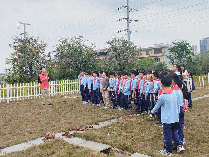 横州市气象局：探索“局校合作”研学模式 推动气象科普扩面增效