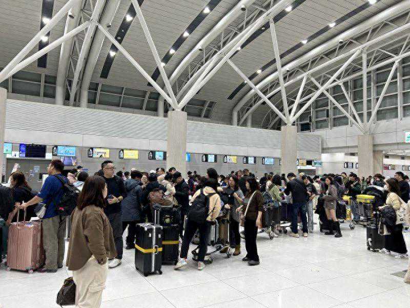 春节实探济州岛：落地免签入境“丝滑”，市区酒店多被中国人占满，“一日游”火爆