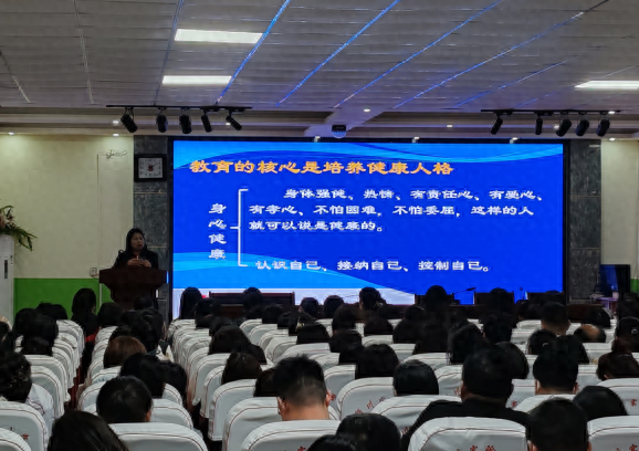 禹州市：家校合力护成长