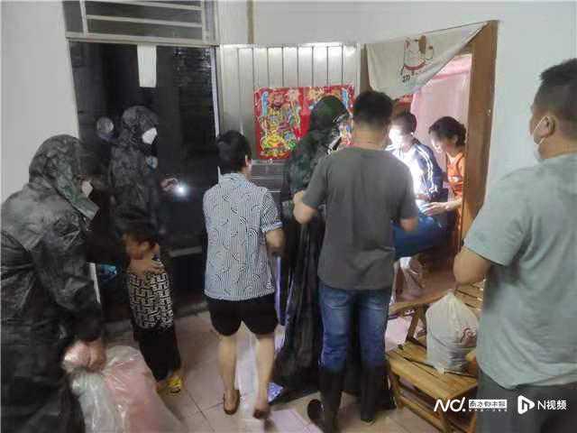 龙门县普降大到暴雨，连夜转移群众2118人