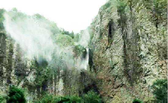 惊！台风“卡努”给雁荡带来不一样的“白玉烟”奇观