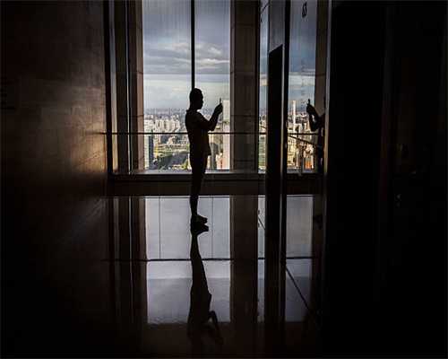 重庆的春天为何“翻脸比翻书快”？气象局：冷暖空气在“打架”