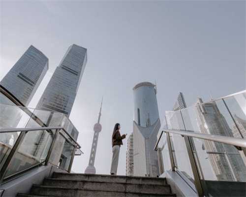 天气干燥 来碗百合川贝瘦肉汤