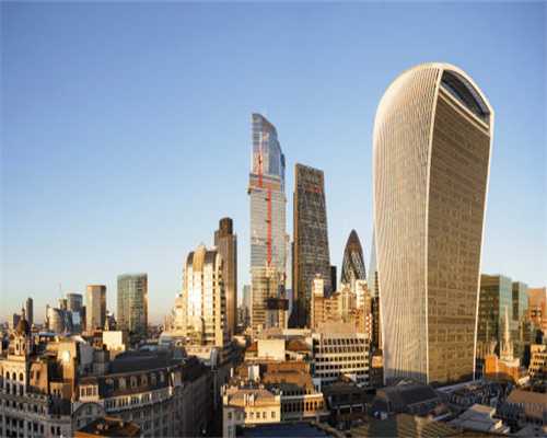 受天气影响 北京西站部分列车晚点