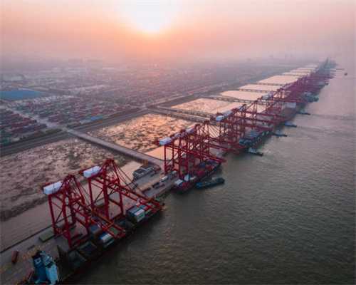 北方沙尘天气逐渐减弱，南方降雨将再度发展增多，全国天气一览